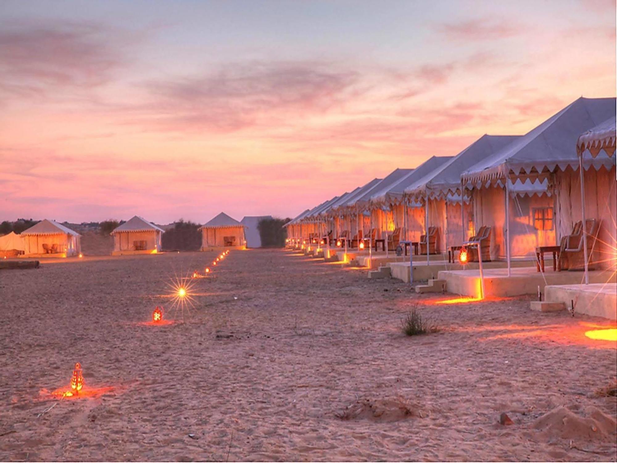 Hotel Wind Desert Camp Sām Exterior foto